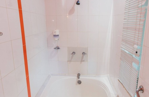 Guatape Hotel | Hermosa Habitación Suite Doble En Guatape