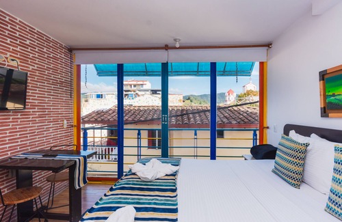 Guatape Hotel | Hermosa Habitación Superior Doble En Guatape
