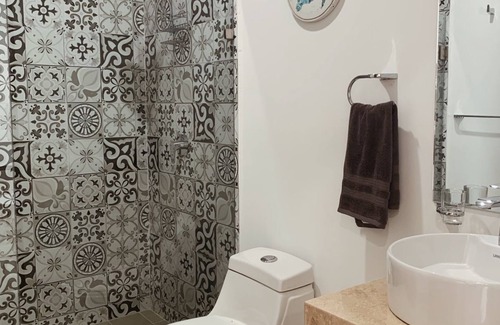 Zona Dorada Apartment | Hermoso Departamento con Gran Vista al mar a 5 min de la Playa