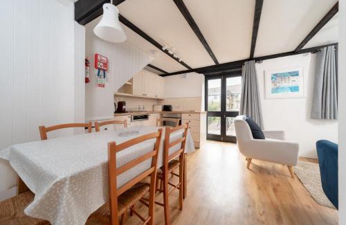 Littleham House | Heron Cottage at Robin Hill 6