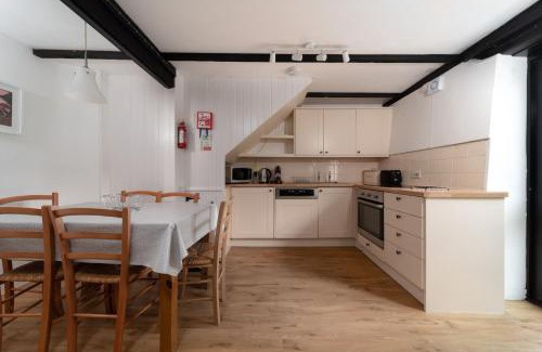 Littleham House | Heron Cottage at Robin Hill 6
