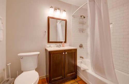 Uptown - Upper Duval House | Heron Suite - Southernmost Sanctuary