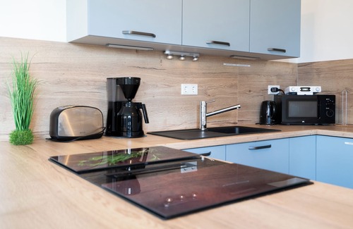 Neustadt in Holstein Apartment | Herzlich Willkommen in der Hochwertig Ausgestatteten 3-raum-ferienwohnung "meerz