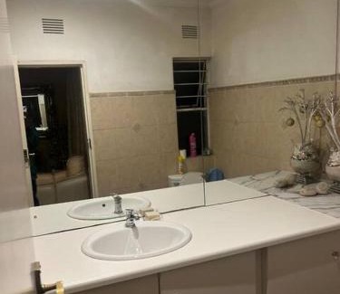 Greater Johannesburg Metropolitan Area House | Hesed - Mandla Upgraded!
