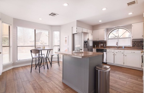 Brushy Creek House | Hestia: Extended Stay Sunset Oasis in Brushy Creek