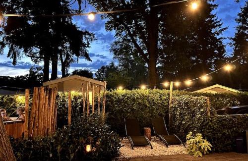 Voorthuizen Ski Chalet | Het Verwende Nest met privé hottub & Barrel sauna