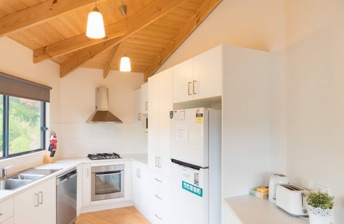 Marysville Cottage | HEX COTTAGE - PEACEFUL RETREAT in the heart of Marysville