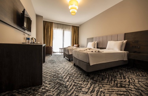 Bademli Hotel | HEYBELİ GARDEN