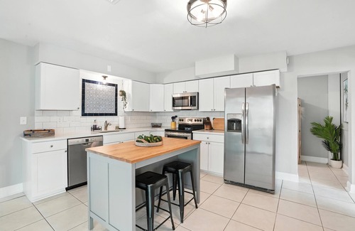 Yacht Club House | HGTV Featured! Coral Escape – Pool, Canal Access, Waterfront & Beach Nearby