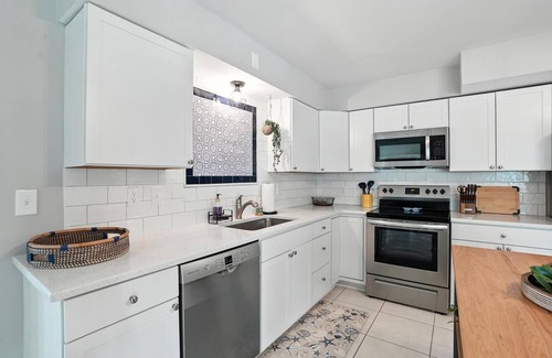 Yacht Club House | HGTV Featured! Coral Escape – Pool, Canal Access, Waterfront & Beach Nearby