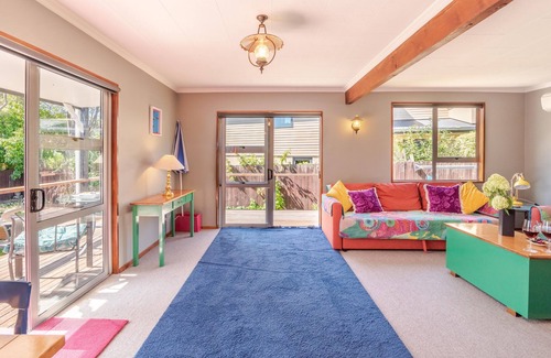 Akaroa Cottage | HH Akaroa - Akaroa Holiday Home