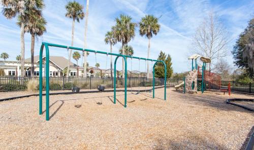 Seabrook Island House | HH2482: 2482 High Hammock Road
