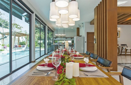Nong Prue Villa | Hi At Home - 4BR Luxury Pool Villa in Pattaya
