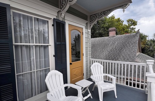 Faubourg Marigny House | Hi-End Historic Marigny Gem - Fully Furnished with 2 Bonus Office Space