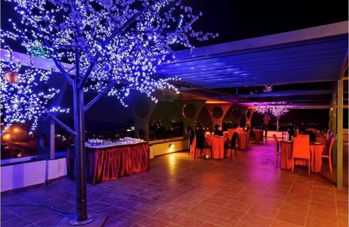 Nashik Hotel | Hi5 Hotel & Experience