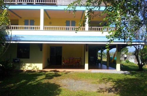 Saint-Esprit Apartment | HIBISCUS and its large terrace