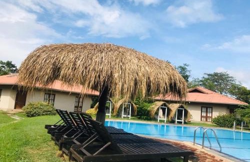 Mahasenpura Hotel | Hibiscus Garden Hotel