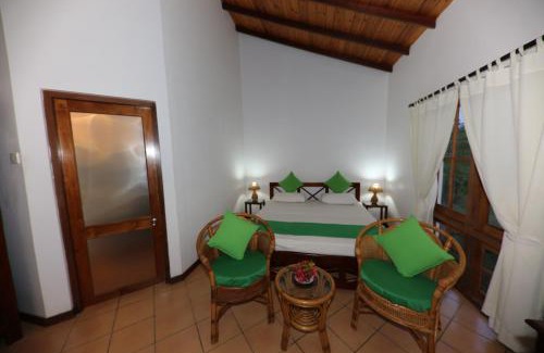 Mahasenpura Hotel | Hibiscus Garden Hotel