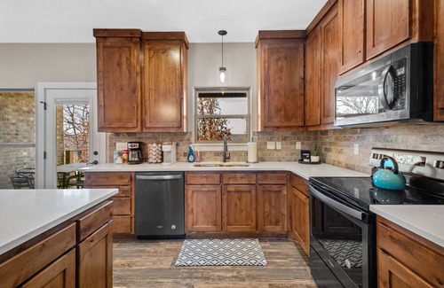 Rogers House | Hickory Hill Haven: Waterfront - Hot Tub - Fire Pit - Relax