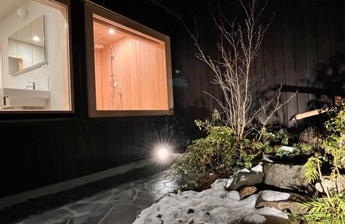 Old Town House | Hida Takayama Makotoya Ohjin Traditional Buildings Preservation District Storehouse Small Gard/Takayama Gifu