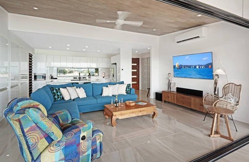 Hamilton Island Apartment | Hidden Cove 5 , Hidden Cove Apartment 5
