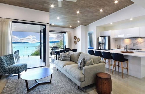 Hamilton Island Apartment | Hidden Cove 7
