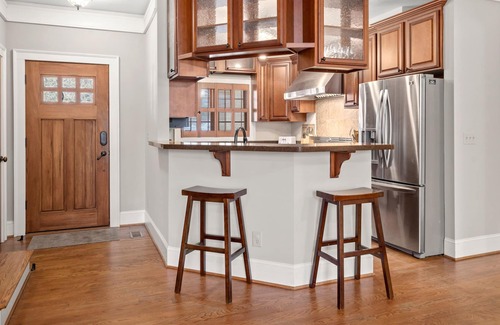 Asheville House | Hidden Creek Lodge: Upscale Retreat on Doorstep of Dwtn AVL with Hot Tub!
