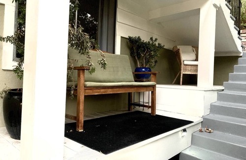 Rossmoyne House | Hidden Gem! 2BR Guest House Near LA, Glendale & Universal