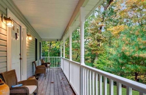Wading River House | Hidden Gem: Heated Pool, Beach, North Fork, Vineyards farms