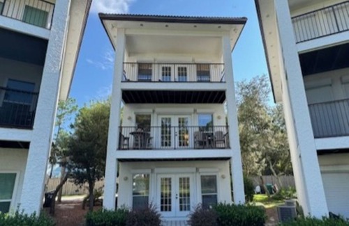 Seagrove Beach House | Hidden Gem I Short Walk to Beach I Quite Community I Recently Updated I Pool