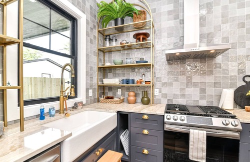 Indianapolis House | Hidden Gem In Bates-Hendricks