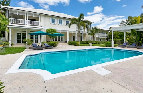 Lyford Cay Villa | Hidden gem in gated community of Islands Old Fort Bay