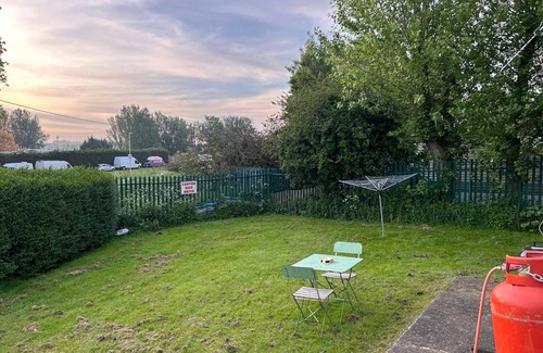 Warden Ski Chalet | Hidden Gem in the heart of leysdown on sea