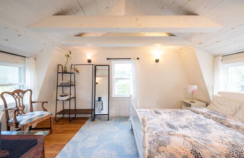 Warren Other | Hidden Gem in White Mtn: Pet Friendly and close to Hiking and ATV trails