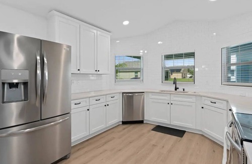 Winter Haven House | - HIDDEN GEM - Spacious, minimal and clean! Legoland + Disney