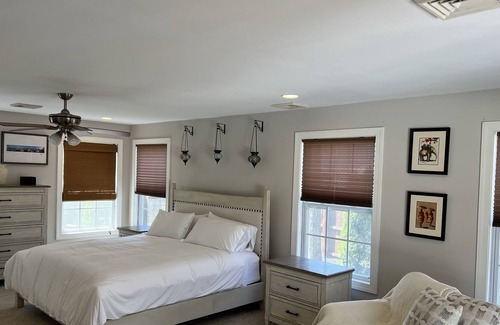 Green Creek House | Hidden Gem at the Shore with Pool & Gas Firepit