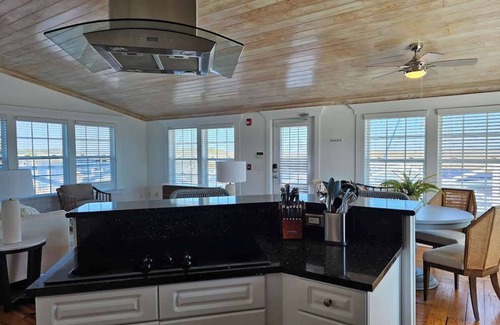 Saint Simons Island Apartment | Hidden Harbor Summary