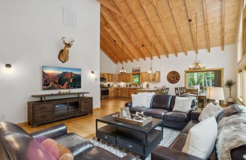 Boone House | Hidden Haven Cabin
