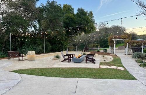 Templeton House | Hidden Hills Olives and Oaks