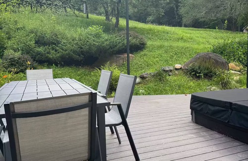 Franklin House | Hidden Meadow Mountain Cottage w/Farm Animals