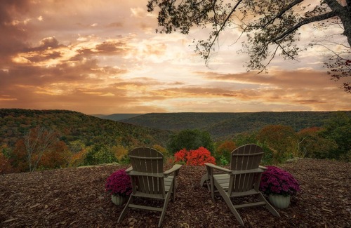 Estillfork Cabin | Hidden Mountaintop Getaway