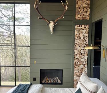 Highlands Other | Hide Inn Seek Bird Nest