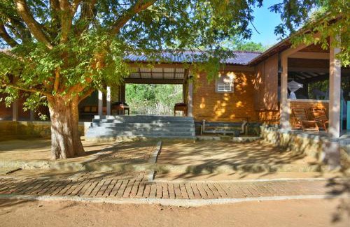 Yodakandiya Bed & Breakfast | Hide Yala