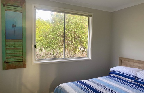 Nords Wharf House | Hideaway By The Lake - The perfect lakeside holiday location!n