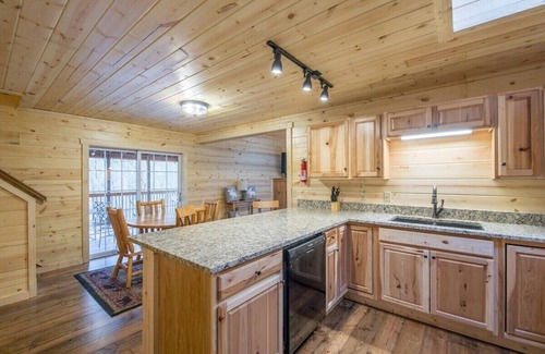 Logan Cabin | Hideaway Cabin | Hocking Hills