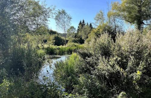Bourton House | Hideaway Cottage, Luxury, parking, study, EV