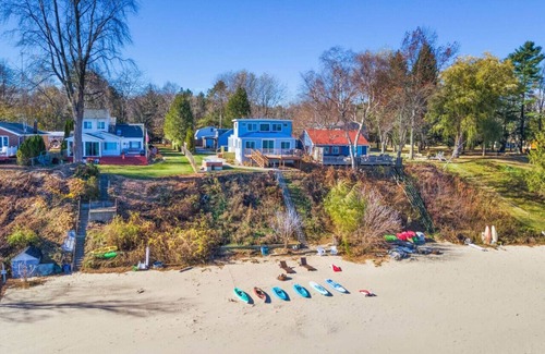 Carsonville House | Hideaway Cove: 2 Lakefront Homes on Beach