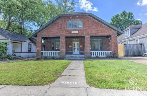 Cooper-Young Historic District Apartment | Hideaway Retreat in the Heart of Cooper Young