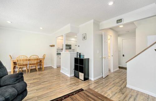 Harbor Springs Apartment | Hideaway Valley Condo 36