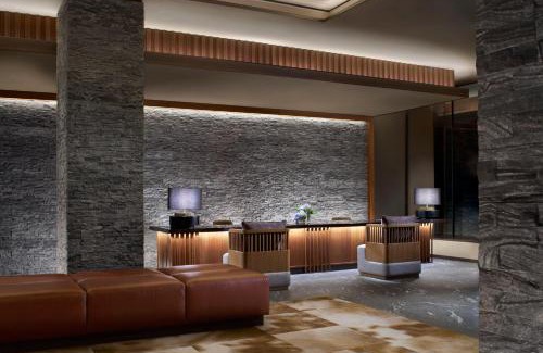 Niseko Hotel | Higashiyama Niseko Village, a Ritz-Carlton Reserve